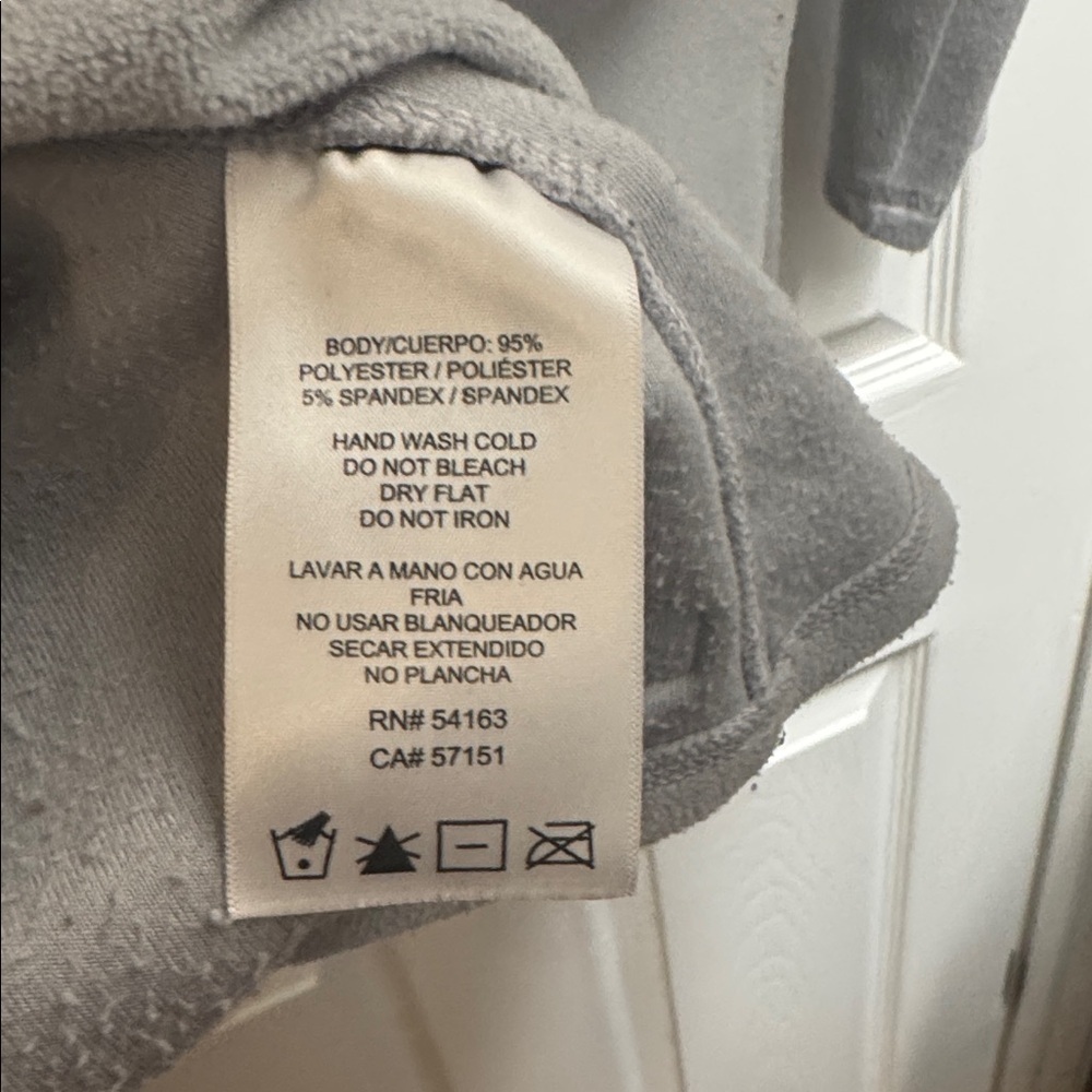 Calvin Klein Light Purple/Gray Sweater with Zipper Detail - Picture 9 of 9